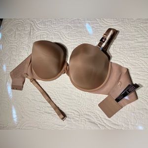 Victoria’s Secret strapless convertible bra Nude memory cups 38D